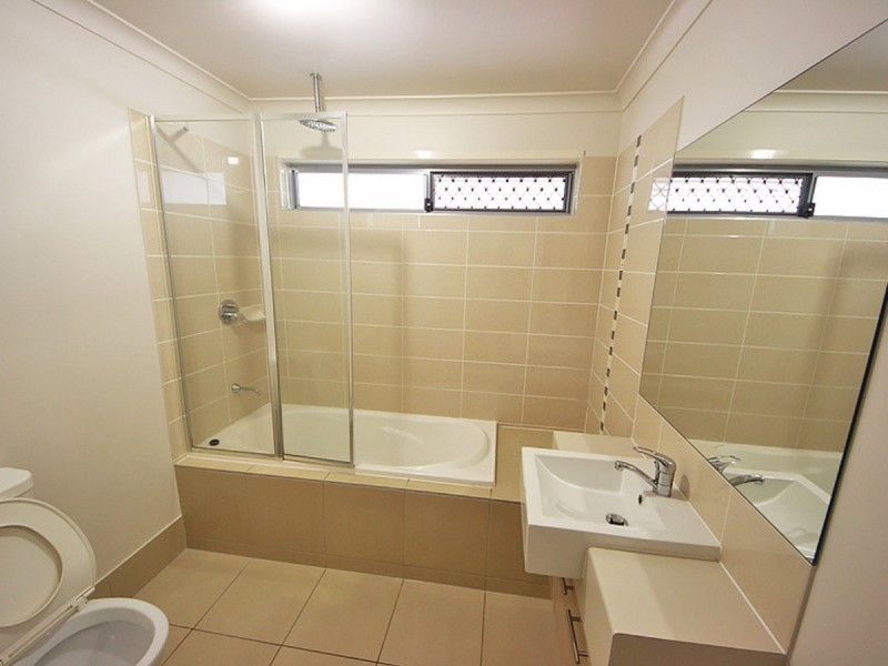 48 Birchgrove Crescent, Kallangur QLD 4503