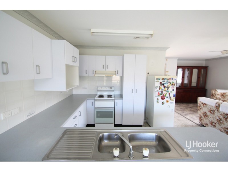13 Goshawk Drive, Kallangur QLD 4503