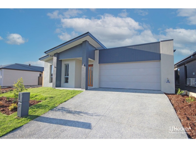 16 Golden Road, Morayfield QLD 4506