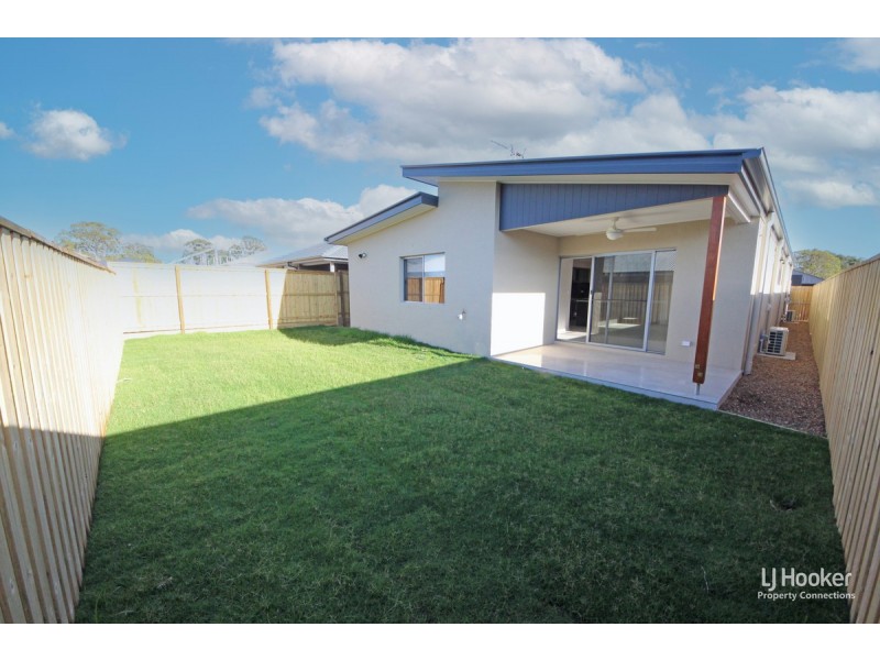 16 Golden Road, Morayfield QLD 4506