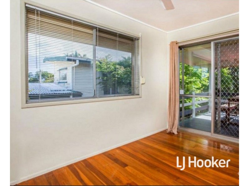 23 Andrew Street, Kallangur QLD 4503