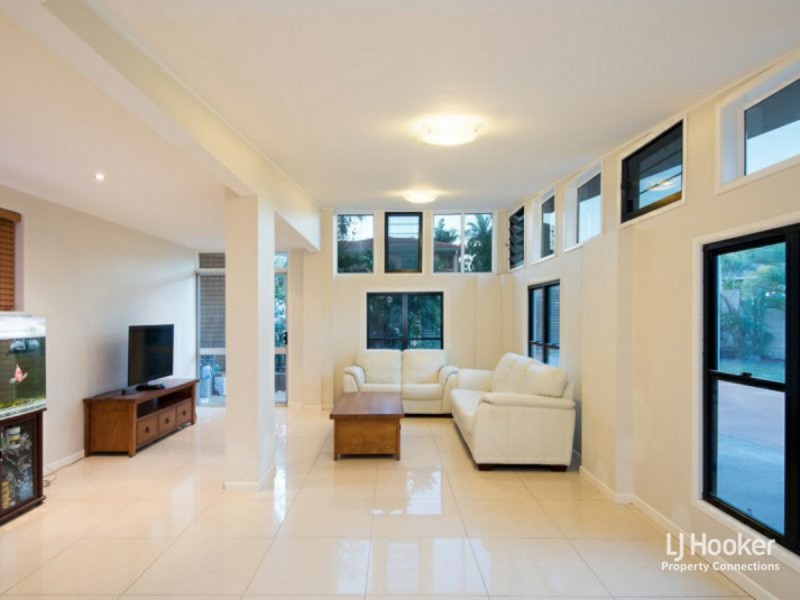 2 Cawarra Street, Carseldine QLD 4034