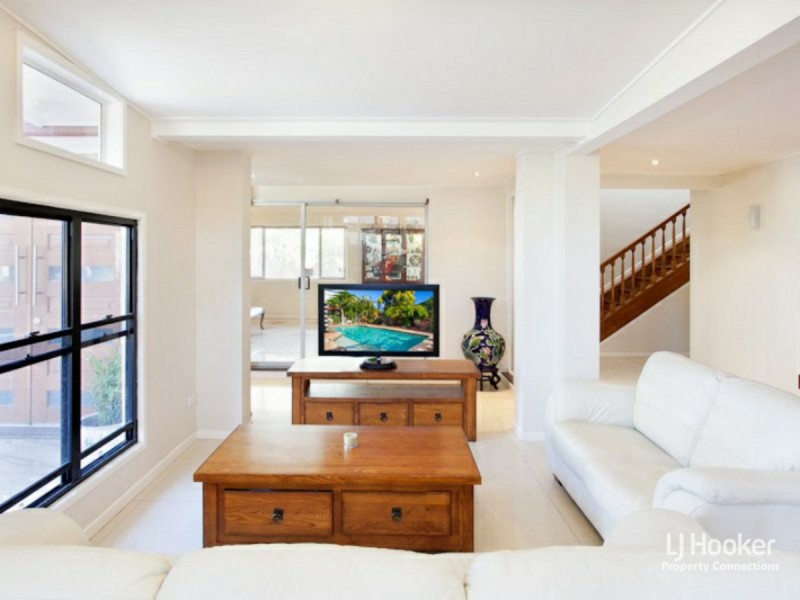 2 Cawarra Street, Carseldine QLD 4034