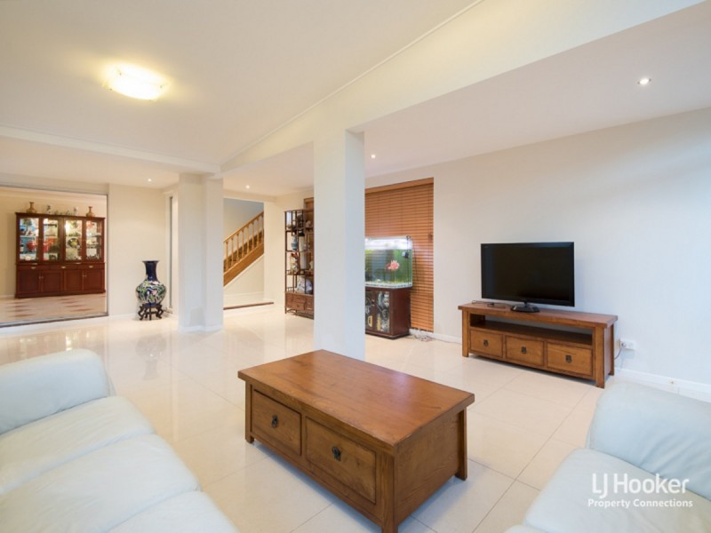 2 Cawarra Street, Carseldine QLD 4034