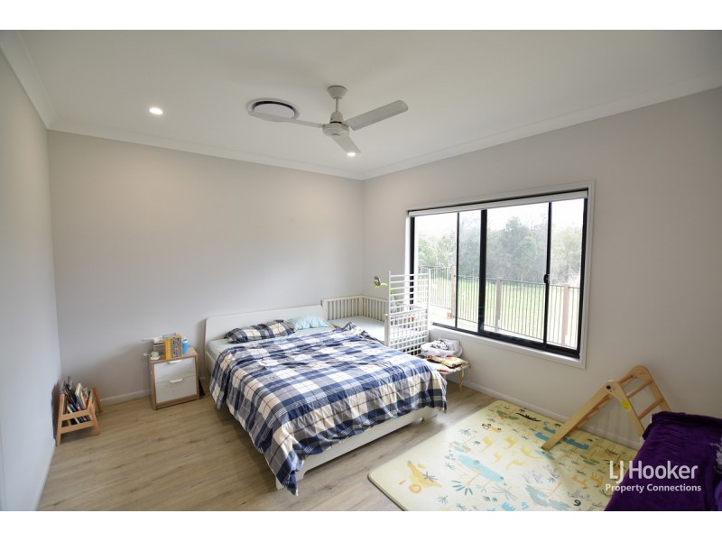 68 Shoreview Boulevard, Griffin QLD 4503