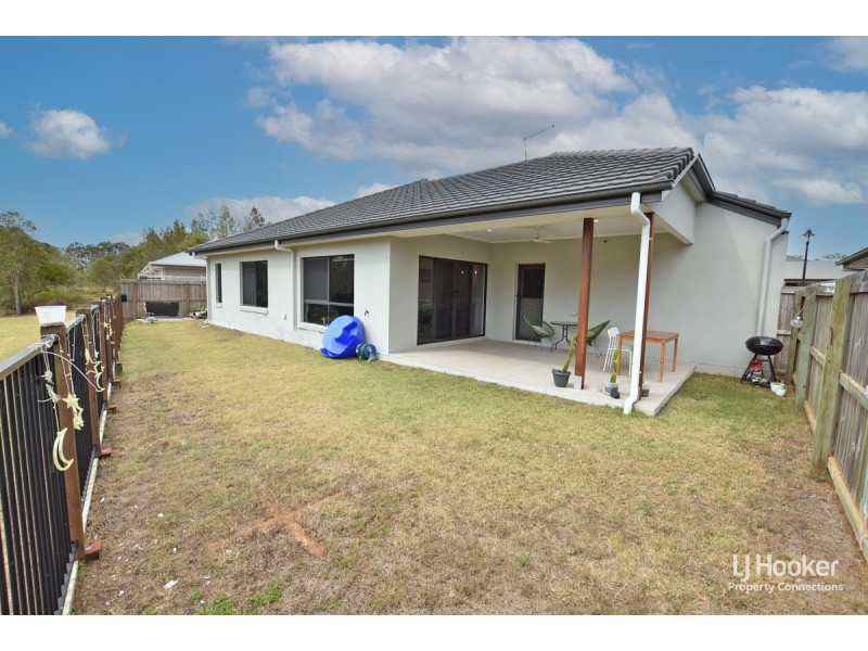 68 Shoreview Boulevard, Griffin QLD 4503