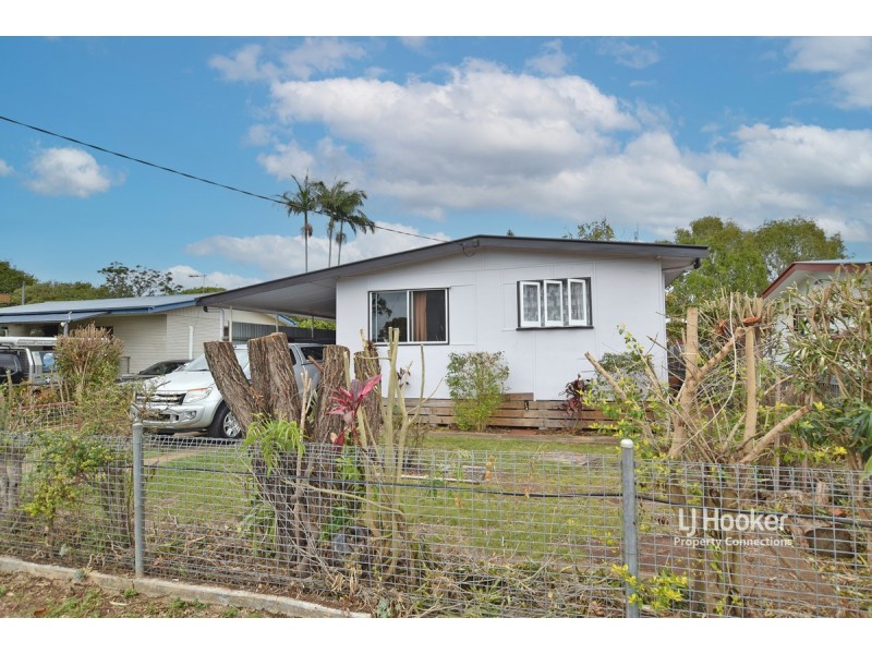 17 Andrew Street, Kallangur QLD 4503