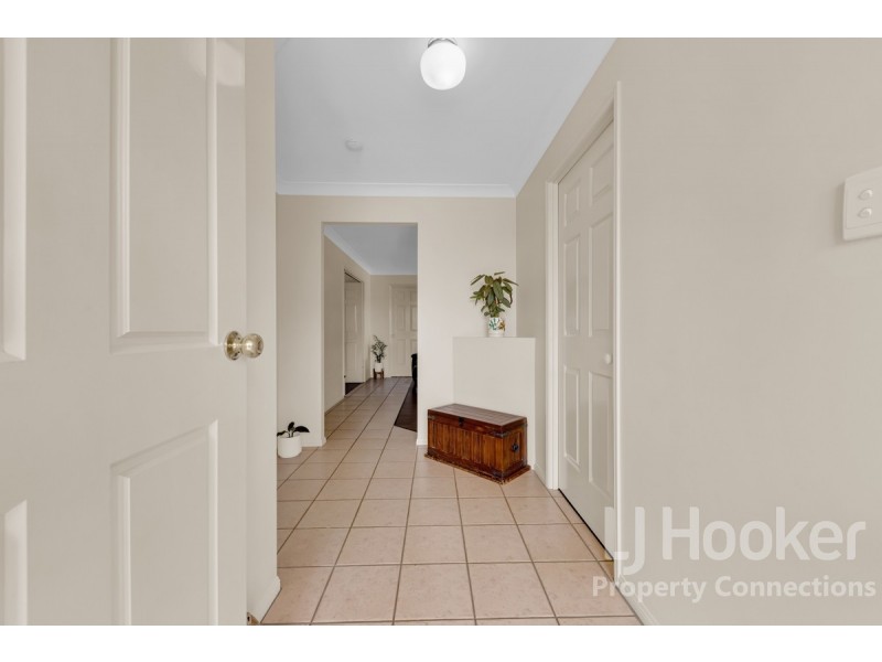 15 Ming Dynasty Court, Dakabin QLD 4503