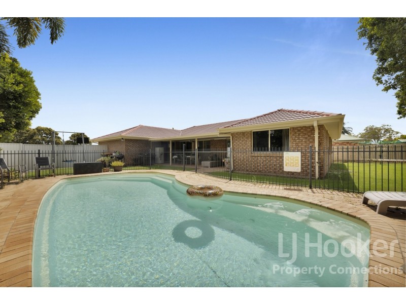 15 Ming Dynasty Court, Dakabin QLD 4503