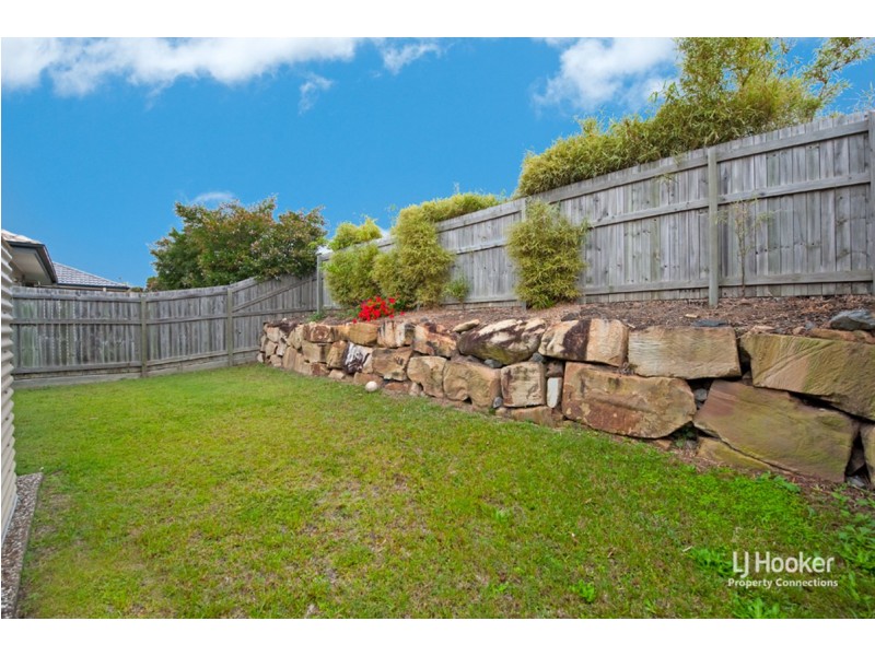 10 Suntrust Street, North Lakes QLD 4509