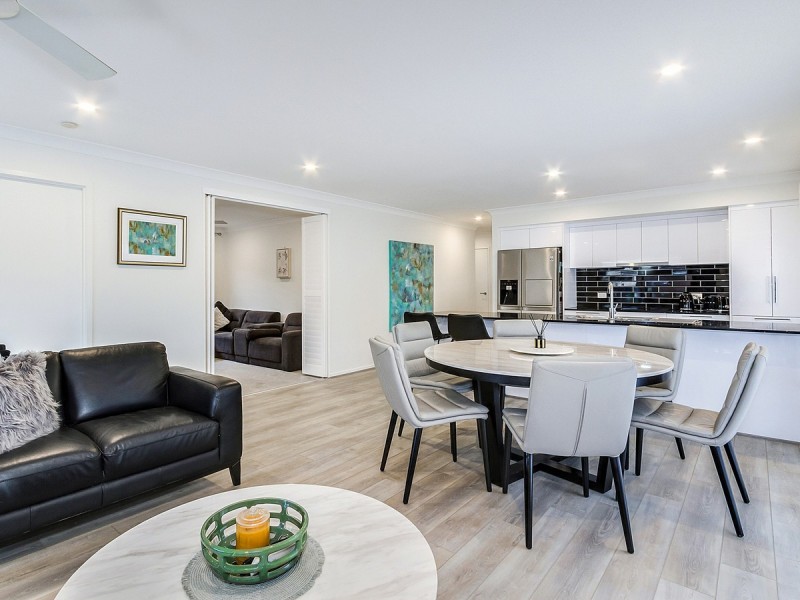 19 Parkhaven Street, Mango Hill QLD 4509