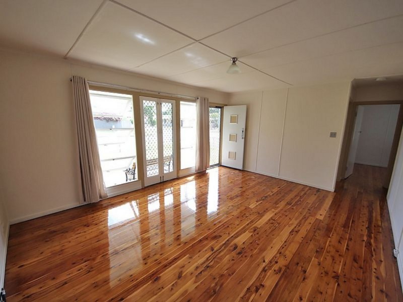 36 Sheehan Street, Kallangur QLD 4503