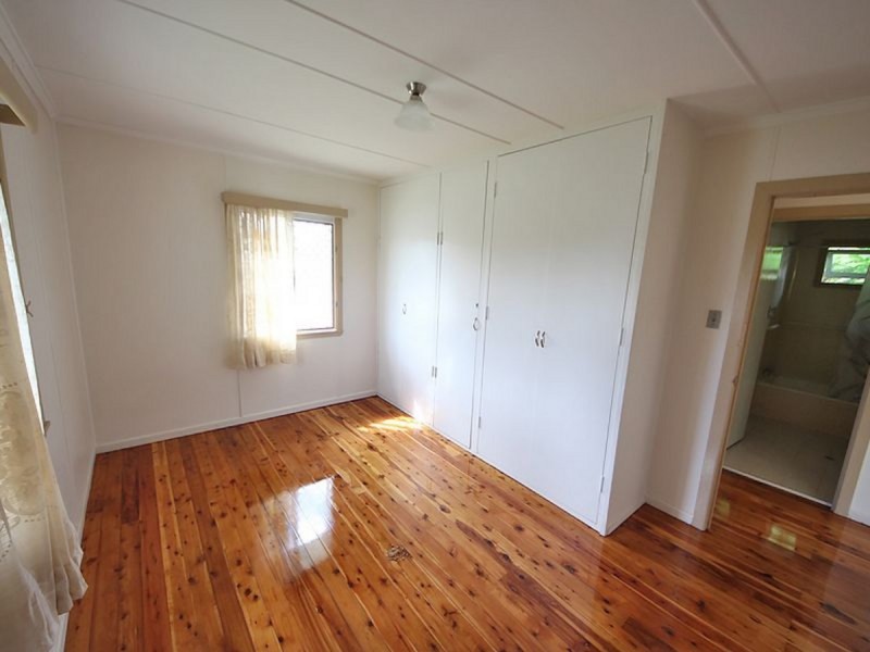 36 Sheehan Street, Kallangur QLD 4503