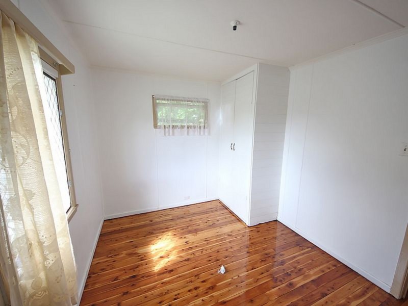 36 Sheehan Street, Kallangur QLD 4503