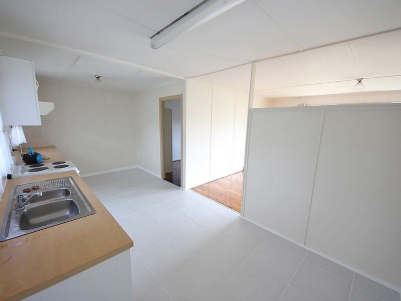 36 Sheehan Street, Kallangur QLD 4503