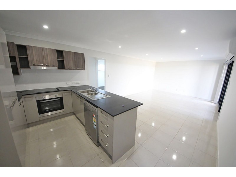 21 Shepherdson Street, Dakabin QLD 4503