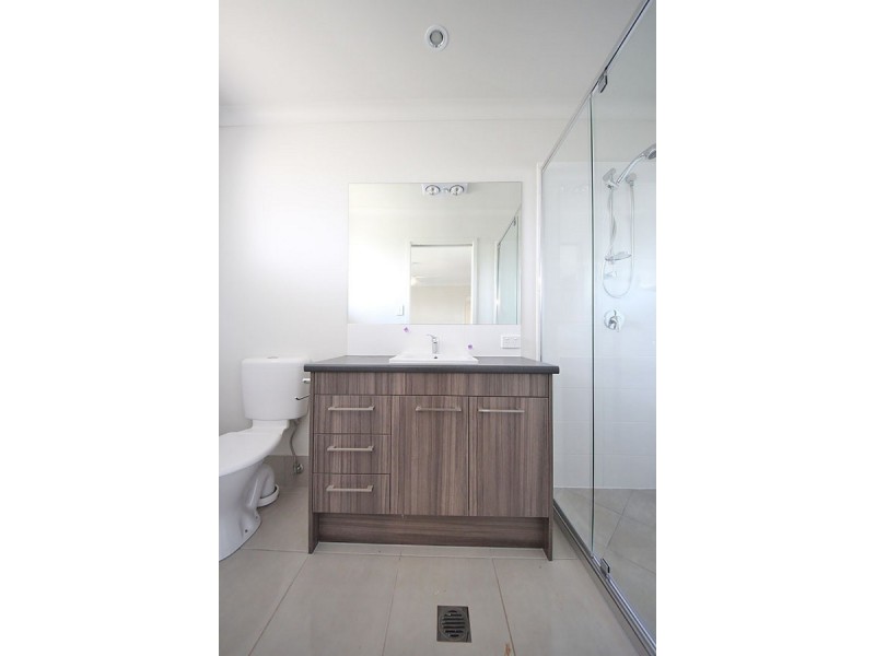 21 Shepherdson Street, Dakabin QLD 4503