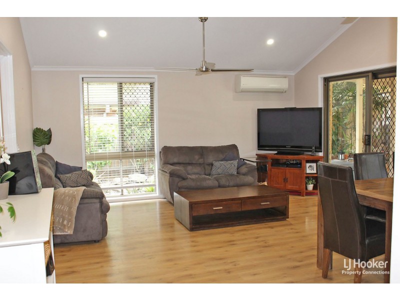 25 Macquarie Drive, Petrie QLD 4502