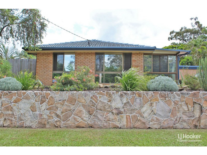 25 Macquarie Drive, Petrie QLD 4502