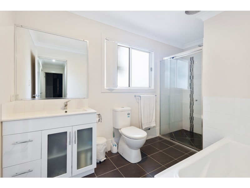 1/11 Storey Road, Kallangur QLD 4503