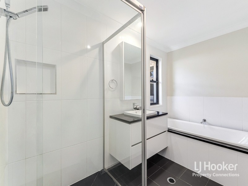 8 Caraway Court, Griffin QLD 4503