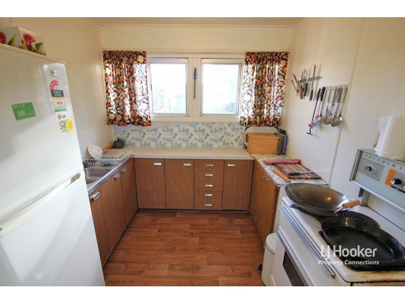 35 Andrew Street, Kallangur QLD 4503