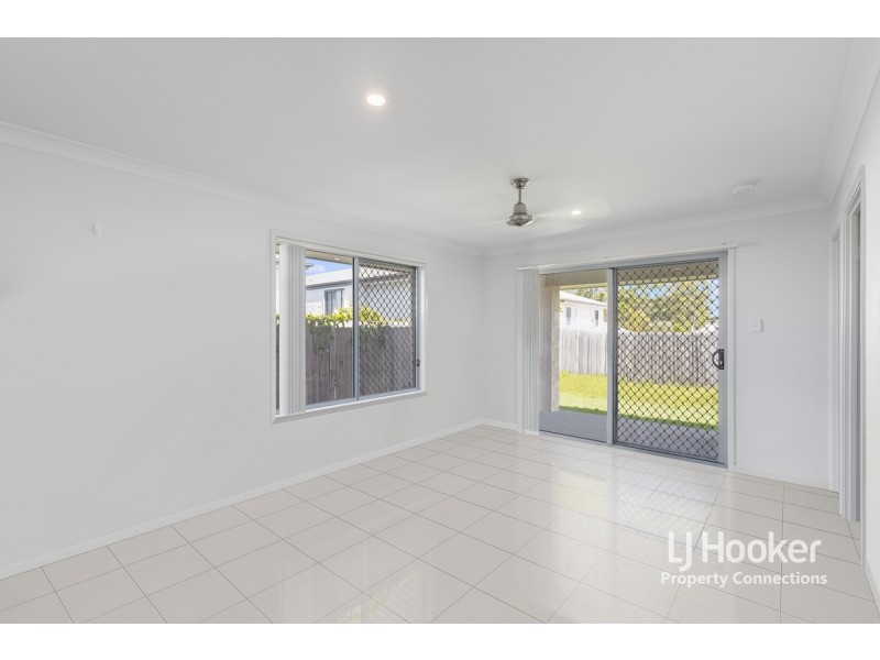 16 Leigh Crescent, Dakabin QLD 4503