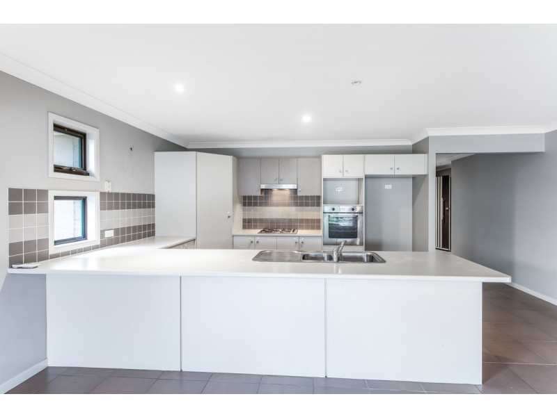 11 Birdwing Crescent, Kallangur QLD 4503