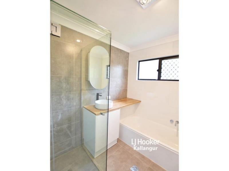 9 Loowa Street, Kallangur QLD 4503