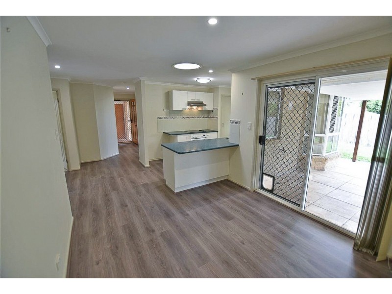 7 Lyrebird Way, Kallangur QLD 4503