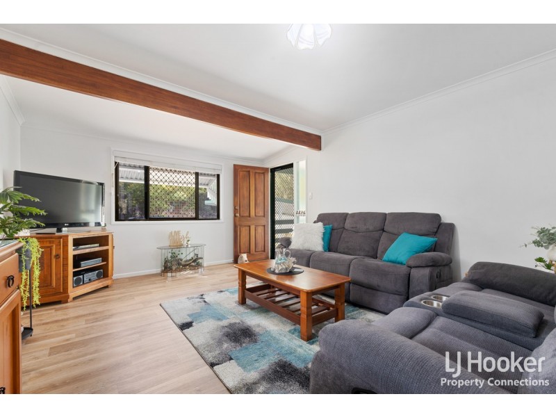 32 Killara Crescent, Petrie QLD 4502