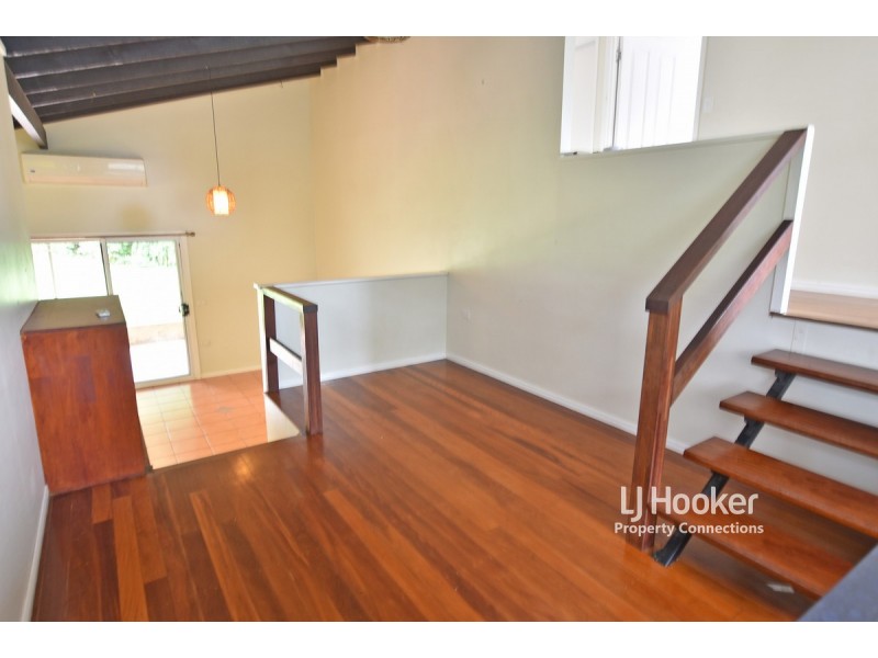 4 Loowa Street, Kallangur QLD 4503