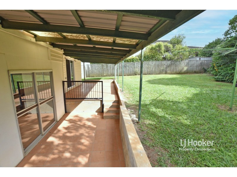 4 Loowa Street, Kallangur QLD 4503