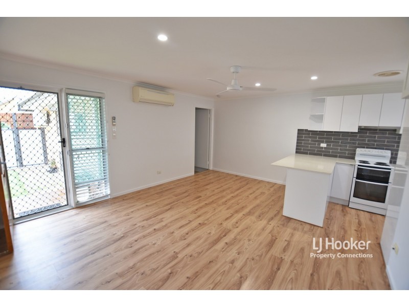 9/11 West Diane Street, Lawnton QLD 4501