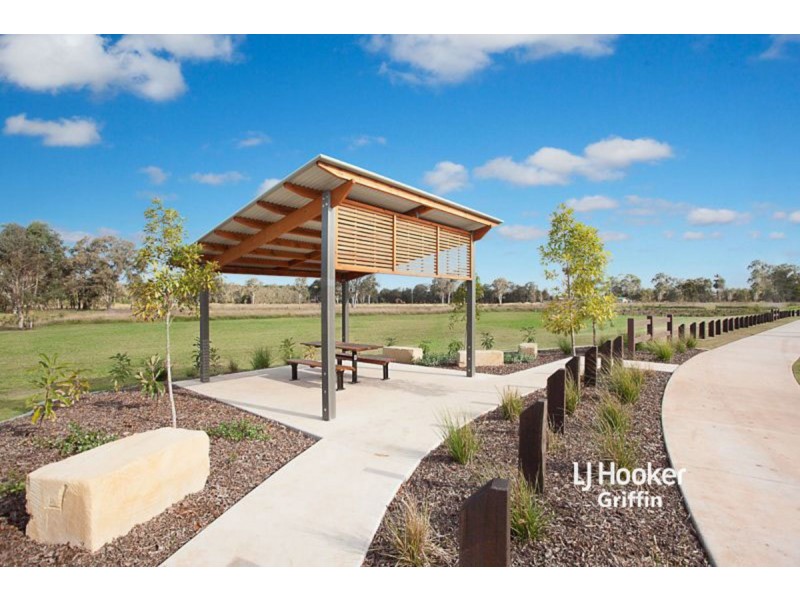 1/25 Fern Parade, Griffin QLD 4503