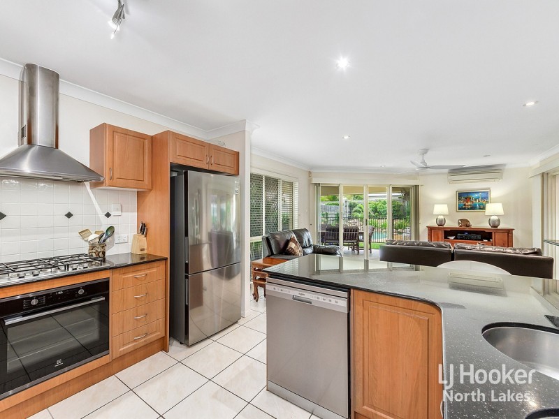 102 Copeland Drive, North Lakes QLD 4509