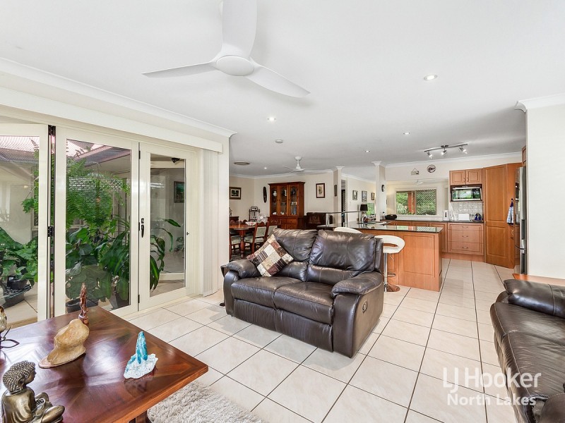 102 Copeland Drive, North Lakes QLD 4509