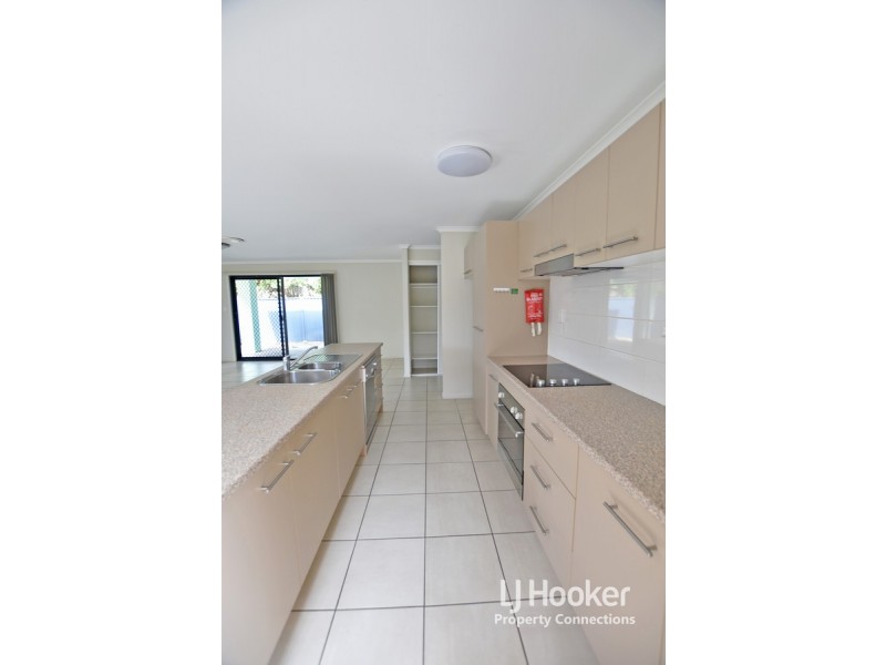 2/138 Duffield Road, Kallangur QLD 4503