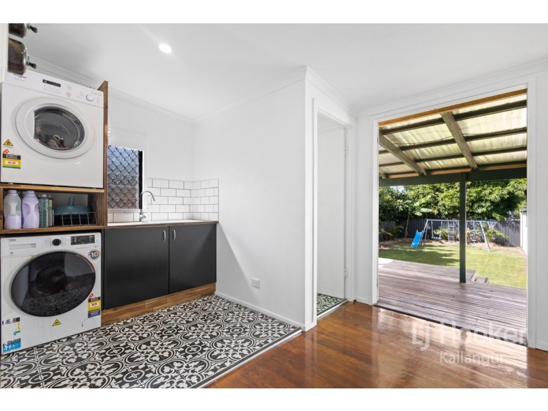 10 The Crescent, Kallangur QLD 4503