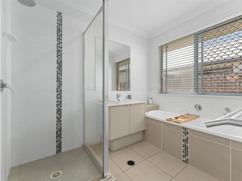 17 Swallow Street, Griffin QLD 4503