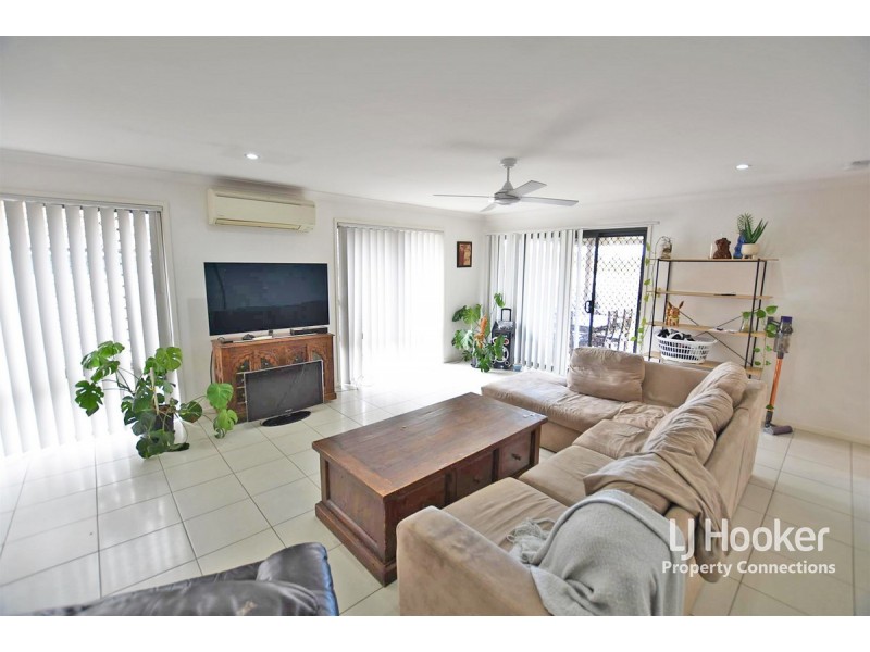 Unit 1/3 Applewood Court, Kallangur QLD 4503