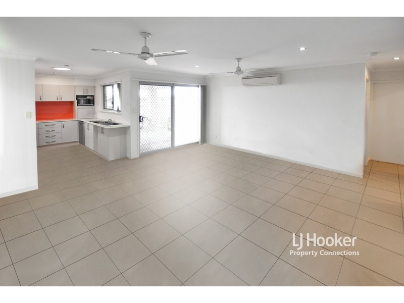 Unit 1/2 Duporth Crescent, Dakabin QLD 4503