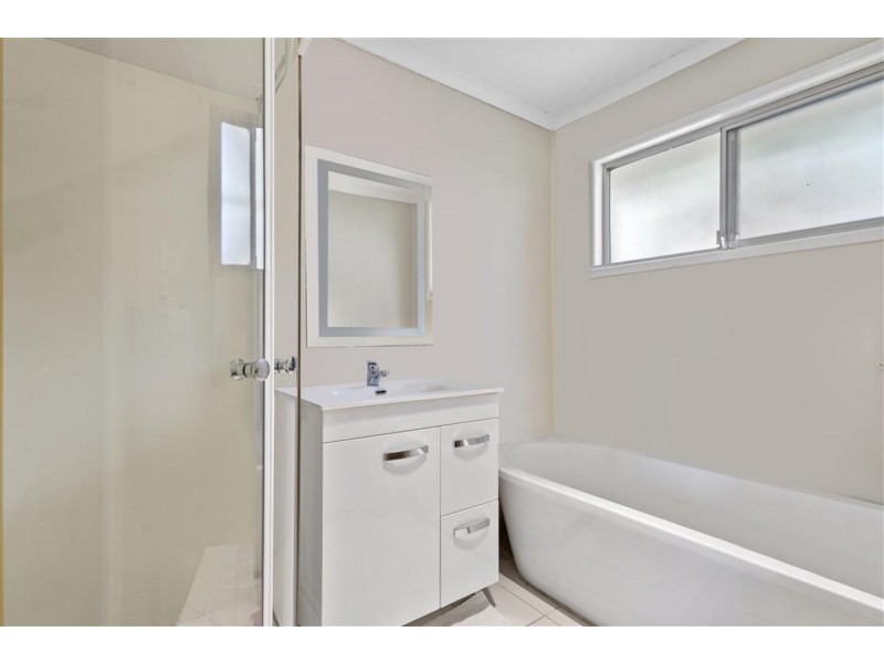19 Lavercombe Drive, Kallangur QLD 4503