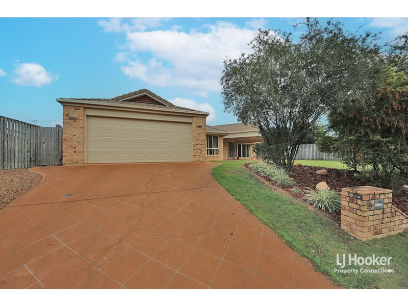 25 Greenlinks Crescent, Narangba QLD 4504