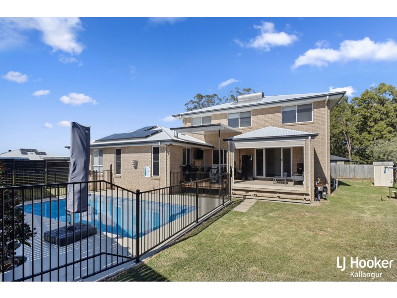 6 Gatsby Court, Kallangur QLD 4503