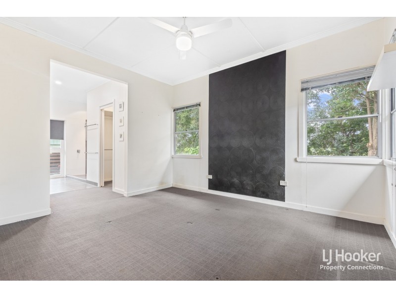 10 Mundin Street, Petrie QLD 4502