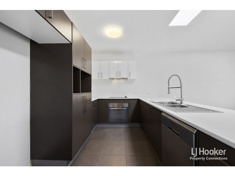 1/10-12 Montree Circuit, Kallangur QLD 4503