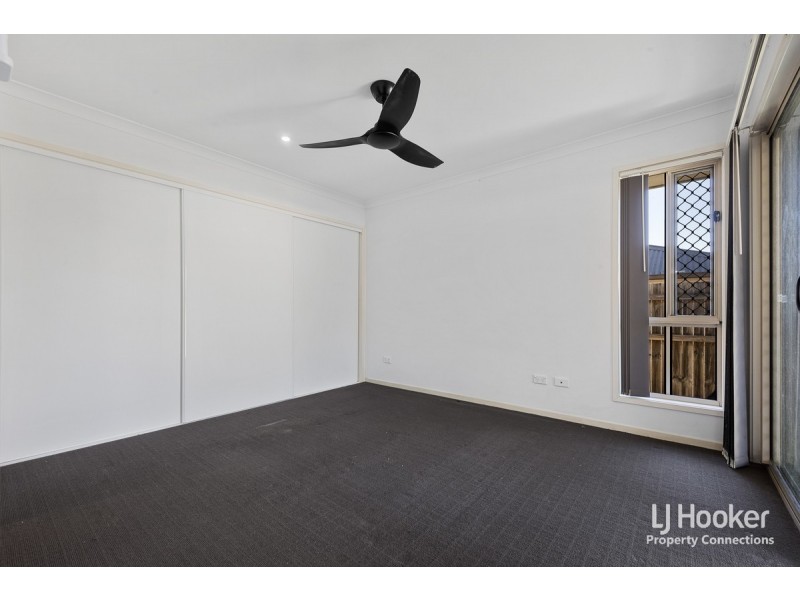 1/10-12 Montree Circuit, Kallangur QLD 4503