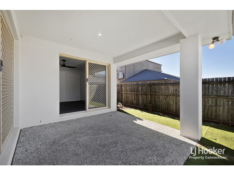 1/10-12 Montree Circuit, Kallangur QLD 4503