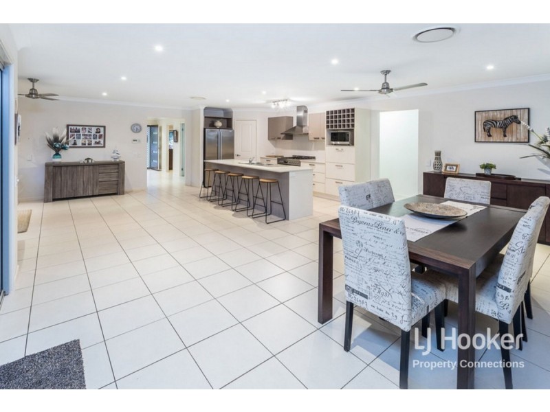 11 Diane Parade, Kallangur QLD 4503